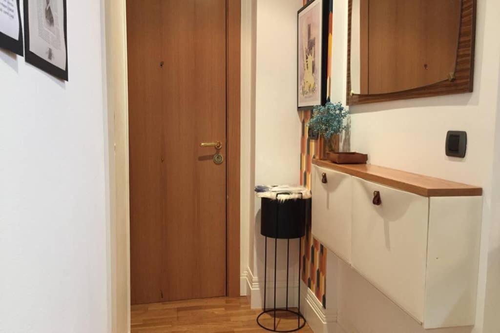 Labarta Estudio En Puerta Del Sol Con Parking Vigo Luaran gambar
